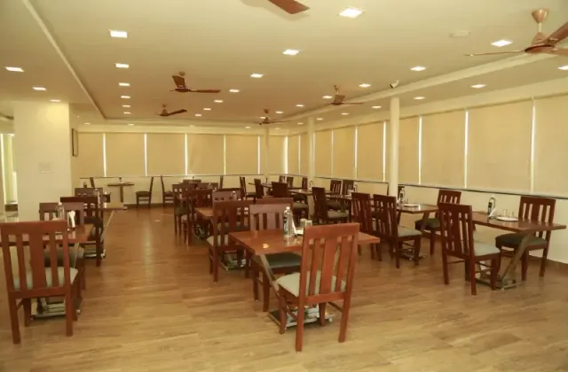 Silicon Inn Hotel - 3