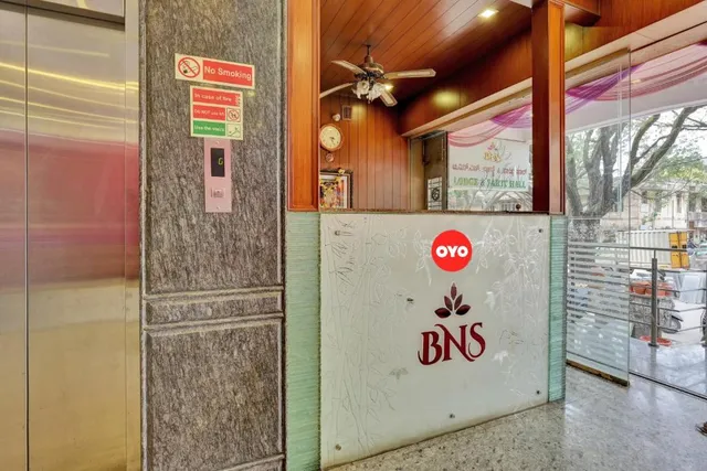 OYO Flagship BNS Lodge - 2