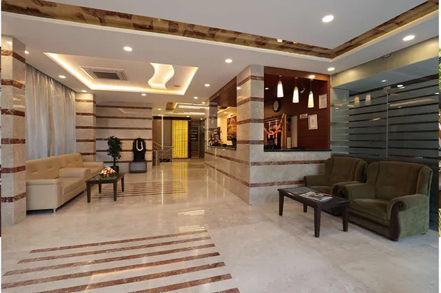 HOTEL SANMAN GARDENIA - 2