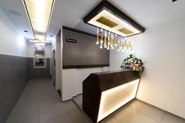 Hotel Metro Park - 2