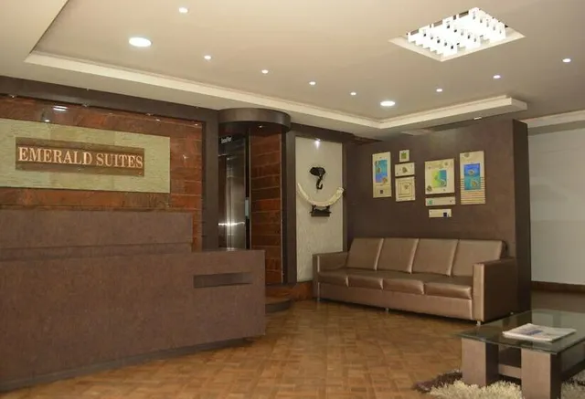 Emerald Suites by Kallate - 2