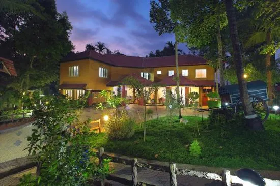 Karapuzha Village Resort