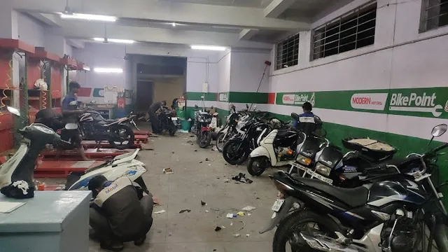 Modern Motors Bike Point (Bike Service Center - 2