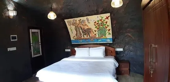 Wayanad Cave N Pillar Resort - 4