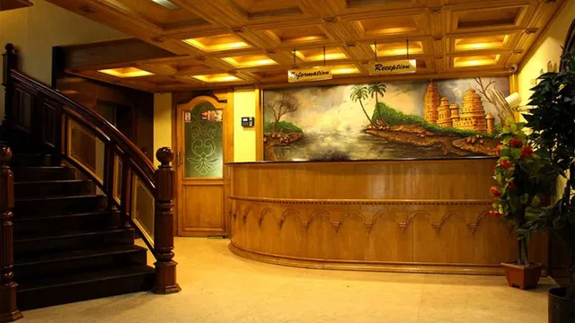 Hotel Sky Palace - 2