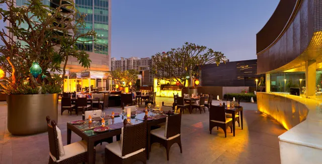 Sheraton Grand Bangalore Hotel at Brigade Gateway - 4