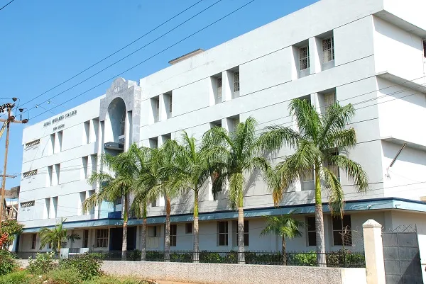 Jamal Mohamed College - 3