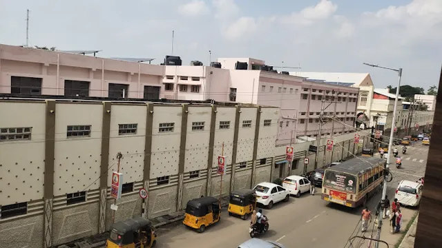 Holy Cross College - 3