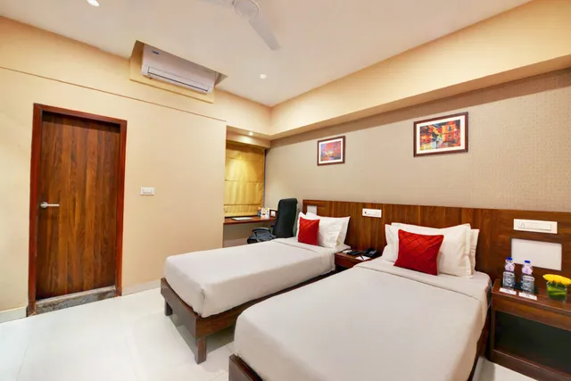 Manpho Bell Hotel & Convention Center - 5