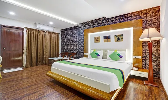 Treebo Trend The White Tree - 5