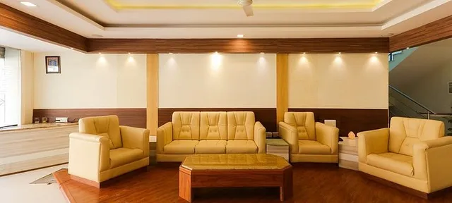 Itsy By Treebo - Worldtree - 3