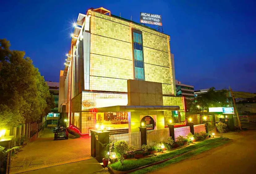 MGM MARK WHITEFIELD