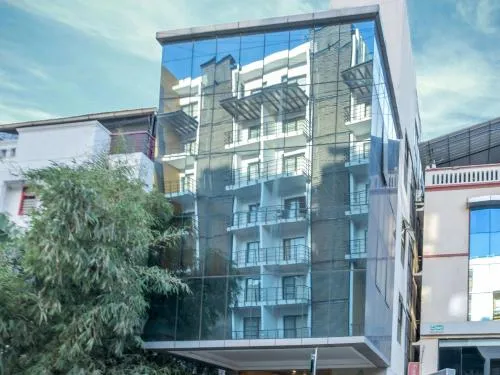 OYO Petunia Boutique Hotel