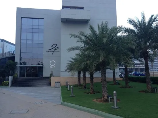 Twenty Four Hotel