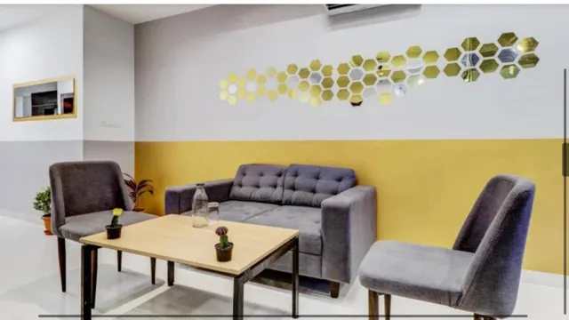 SERENE INTERNATIONAL HOTEL - 2