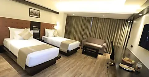 OYO 13523 Hotel Luxor The Budget Inn - 3