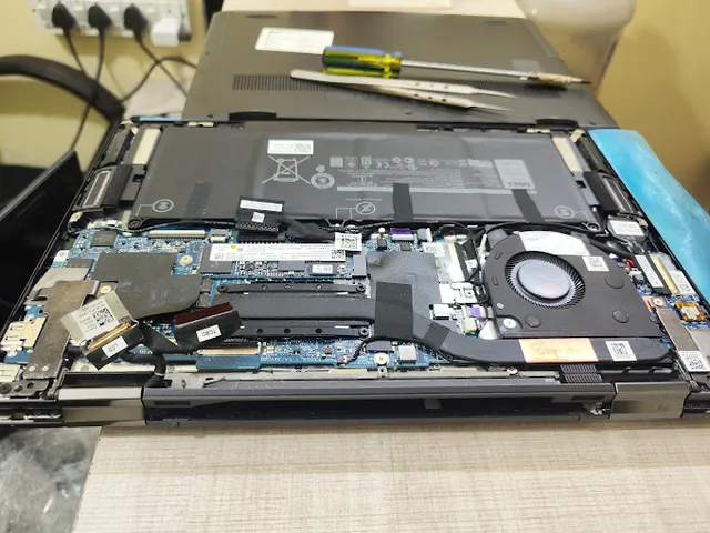 LAPTECH Laptop Motherboard Chiplevel Service Center - 3