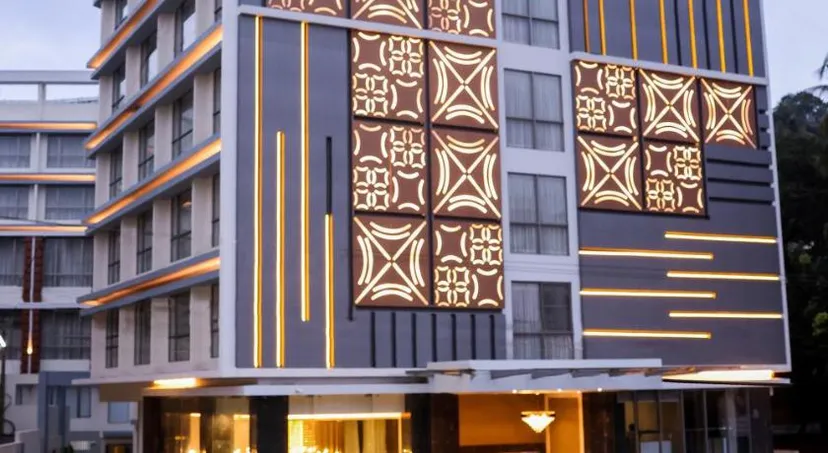 AJ Grand Hotel