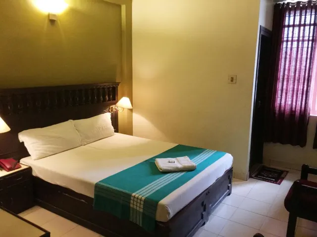 Hotel Palace Tower - 4