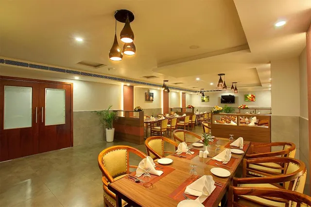 Lumbini Supreme Business Class Hotel , Thrissur - 3