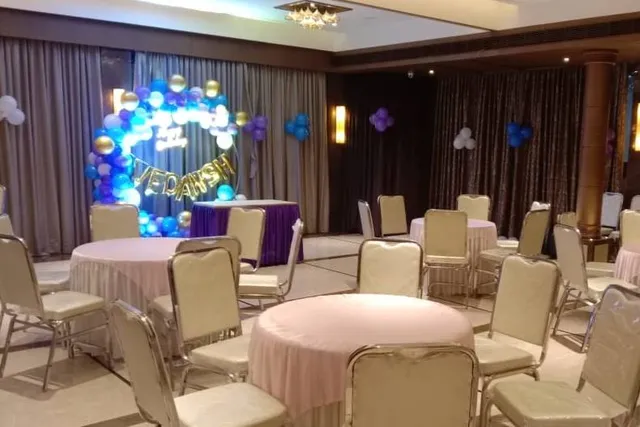 Hotel Dwaraka, Thrissur - 3