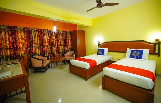 Hotel Dwaraka, Thrissur - 4