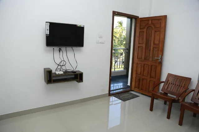 Hotel Subramania Arcade - Lodge rooms in Thrissur - 2
