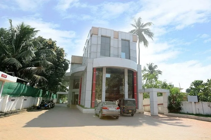 Hotel Salkara Residency