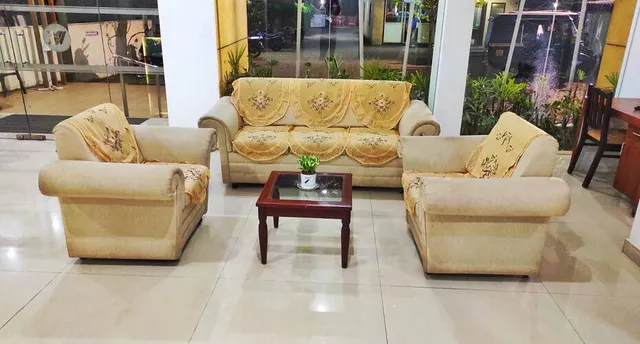 Kallada Sangeetha Hotel - 3