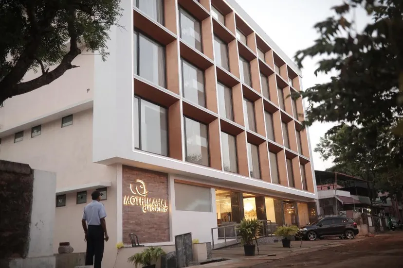 Mothimahal Residency