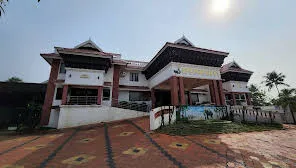 Capital O 47329 Pooram Residency