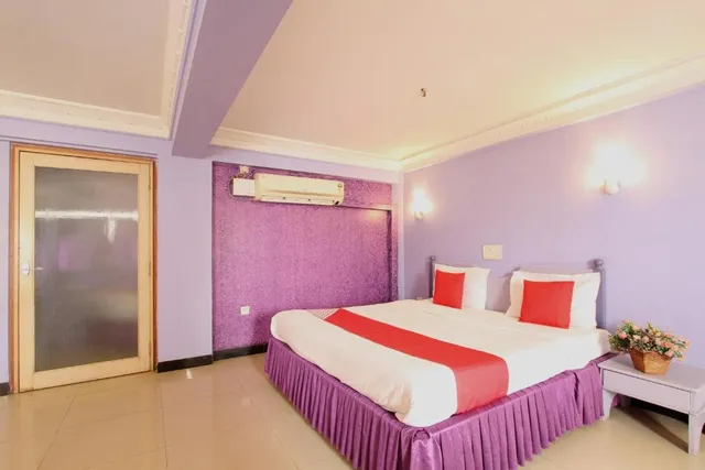 OYO Dhammanagi Comforts A Unit By Count On Us Hospitality - 5