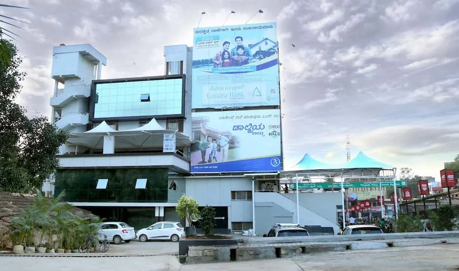 Hotel Swarnaa Paradise