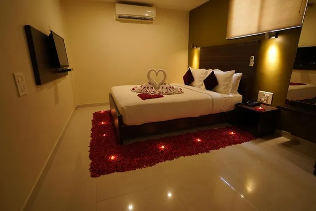 Metropolis Hotel - 4