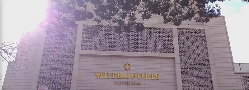 Metropolis Hotel