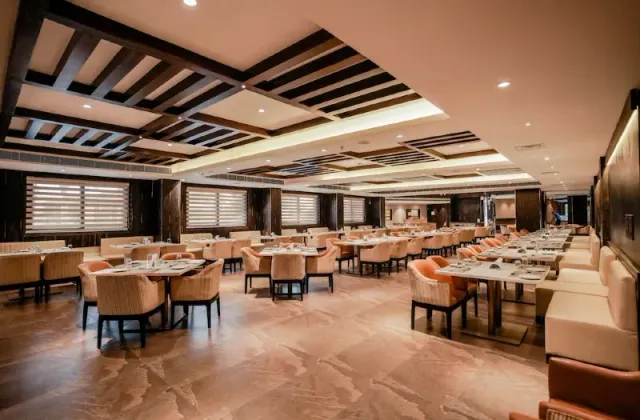 Royal Ritz Resort - 3