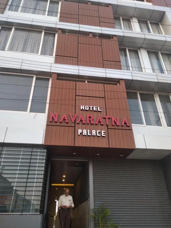 Hotel Navaratna Palace