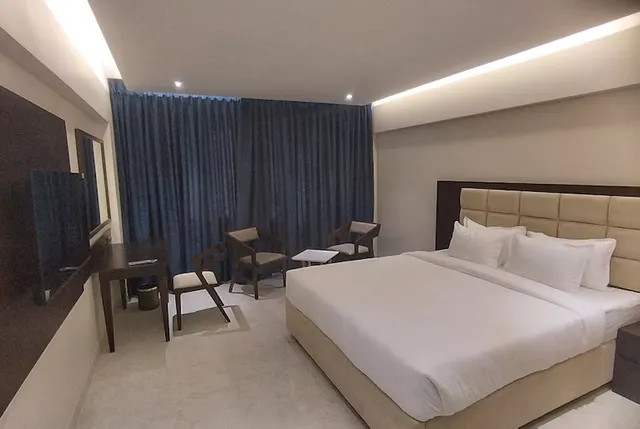 Mayur Belgaum Presidency Hotel & Spa - 3