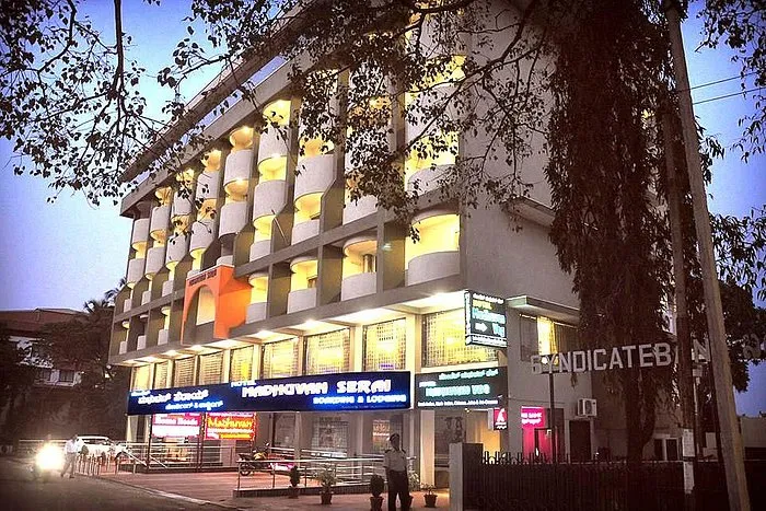 Hotel Madhuvan Serai