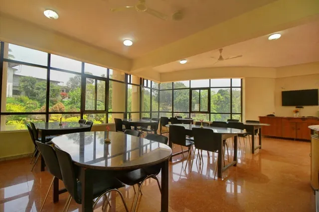 Hilldale Resorts - 3