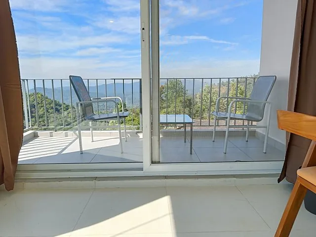 The Cliff Edge Coorg Hotel - 2