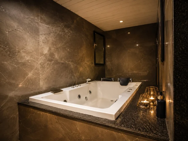 Melody Luxe Spa - 2